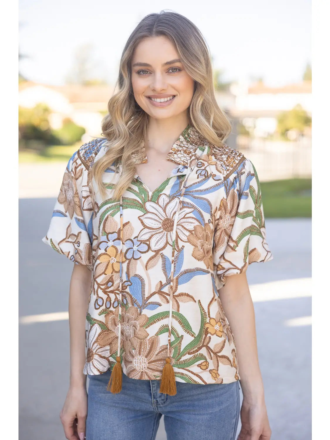 Cassie Top