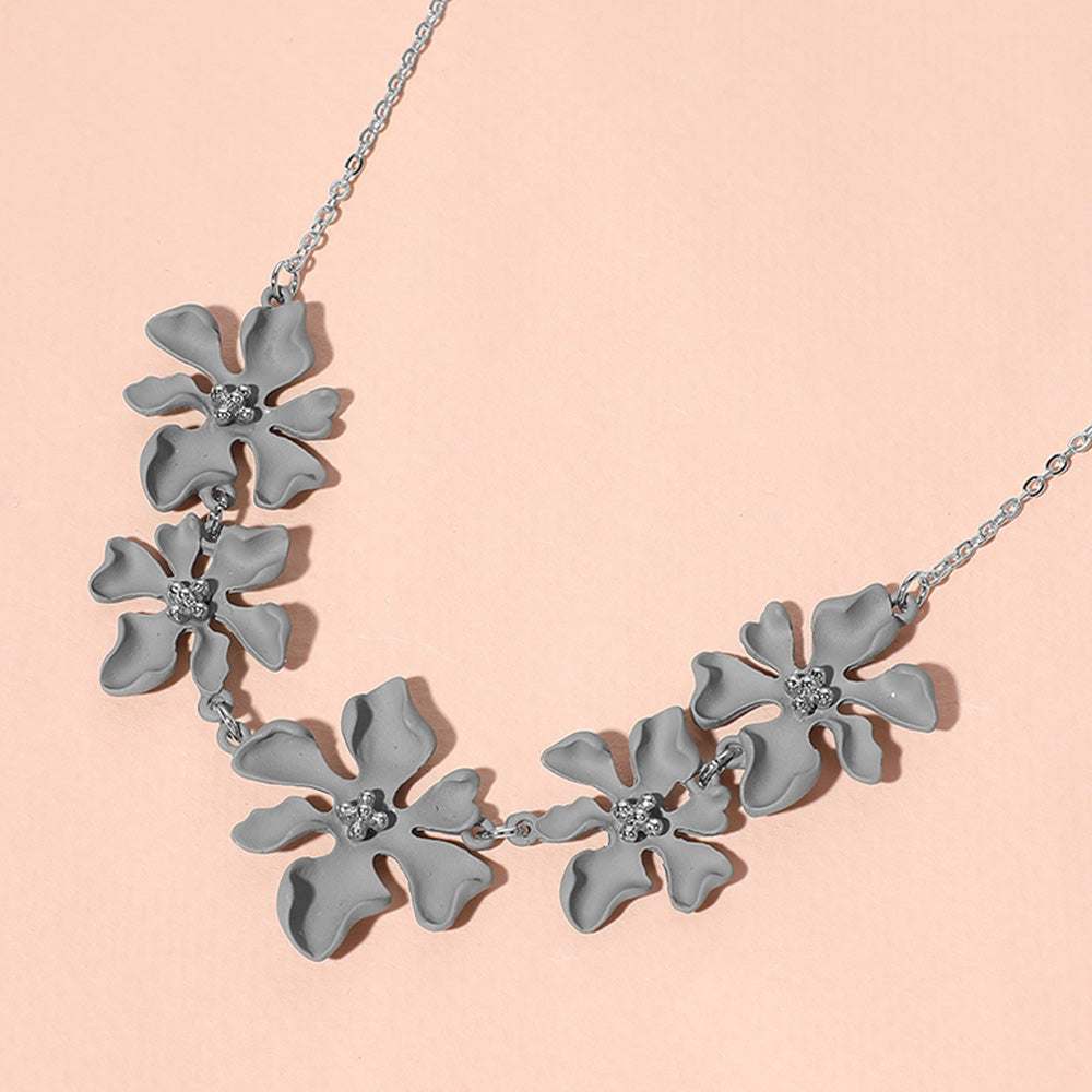 Flower Link Necklace