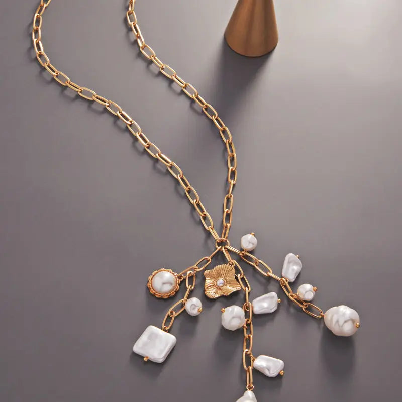 Lyla Necklace