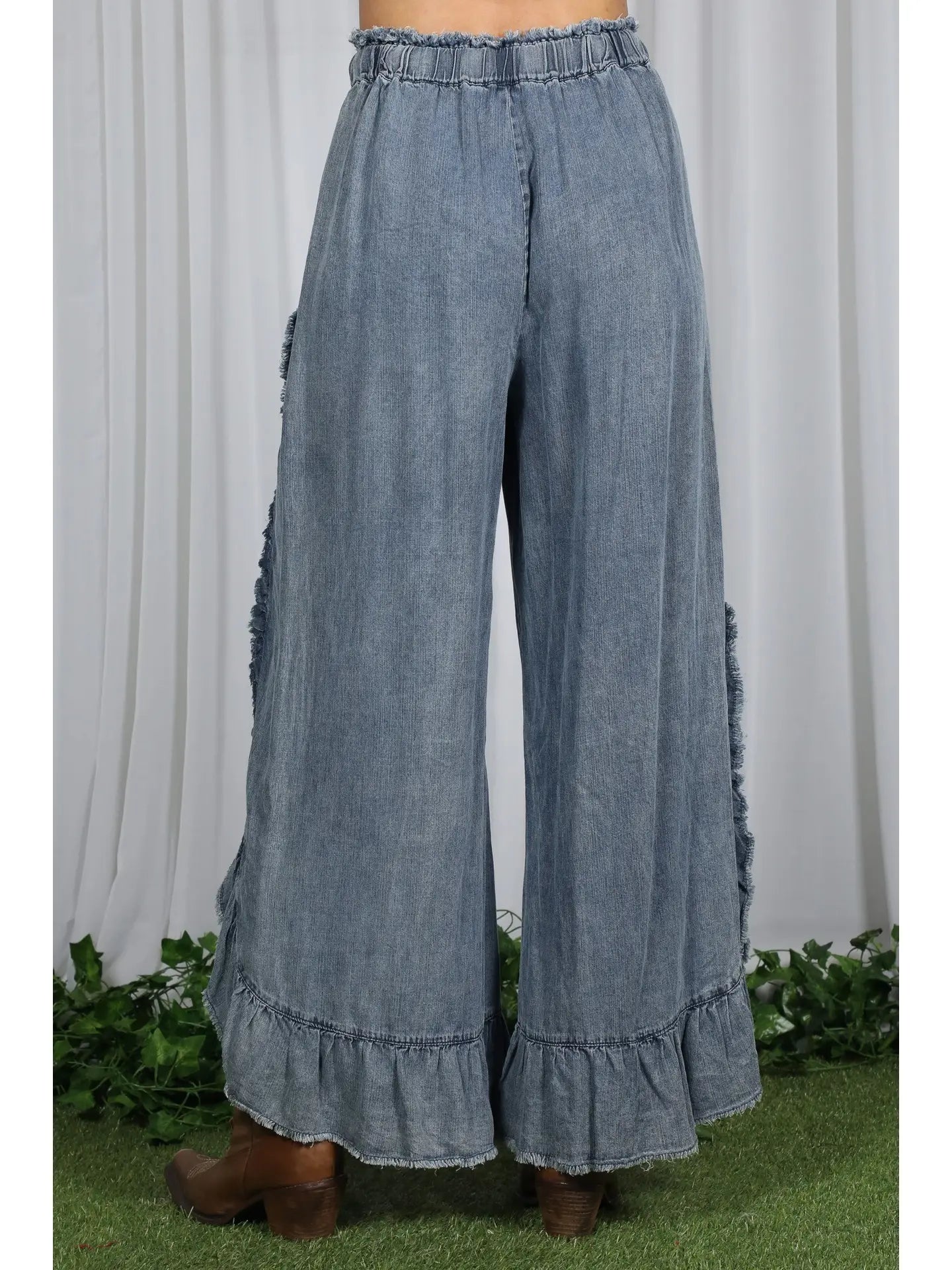 Chambray Ruffled Denim Pant