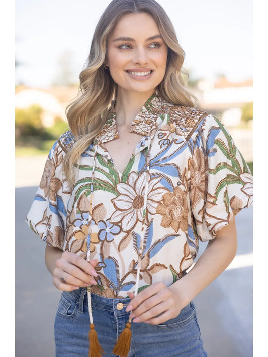 Cassie Top