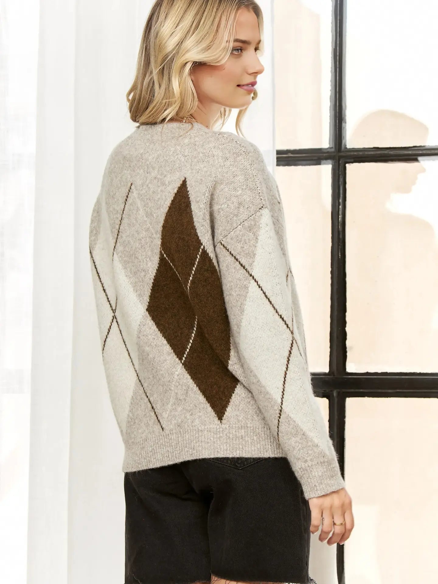 Diamond Sweater (More Colors)